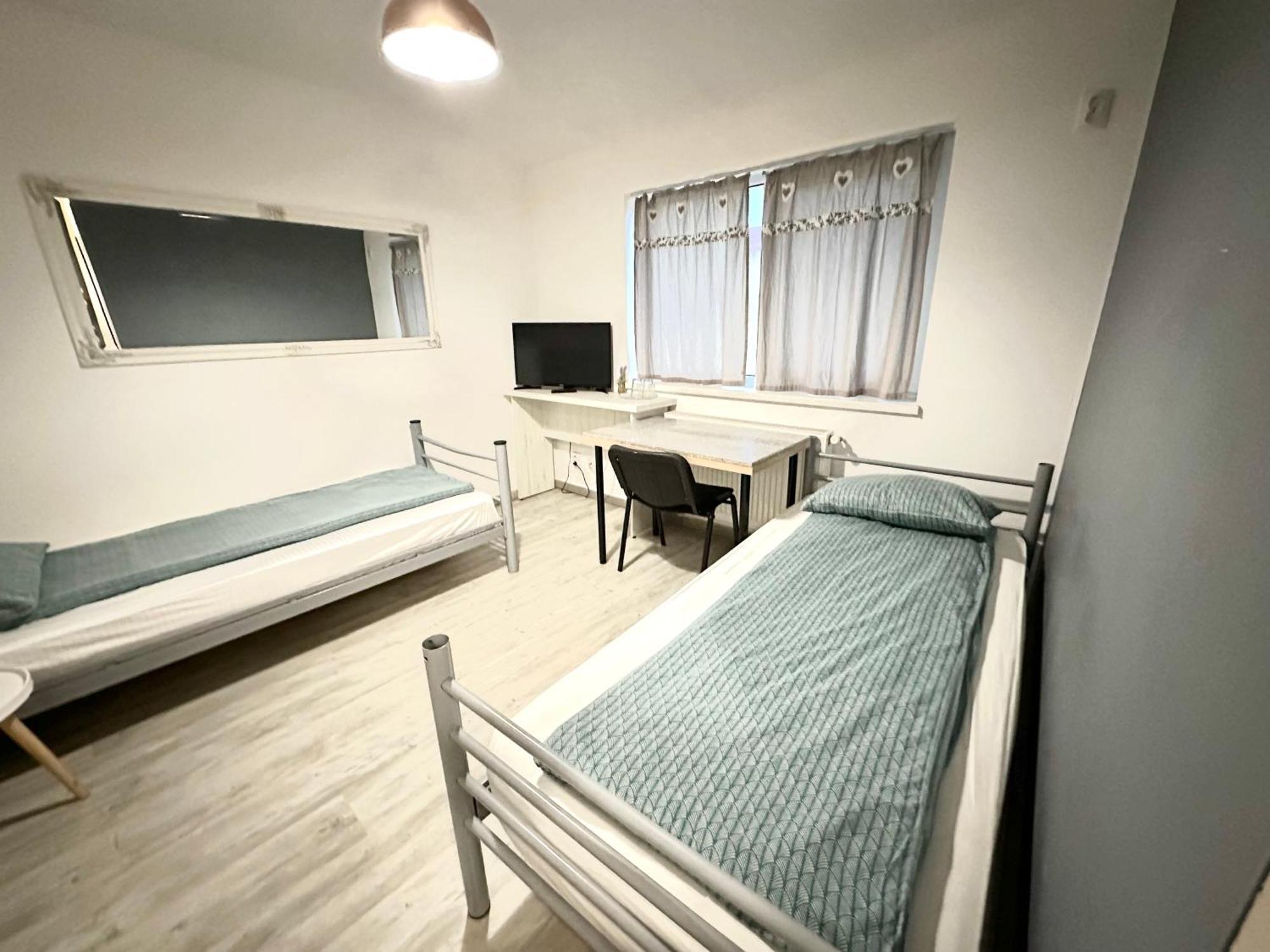 Cazare Muncitori Cluj Gilău Eksteriør bilde